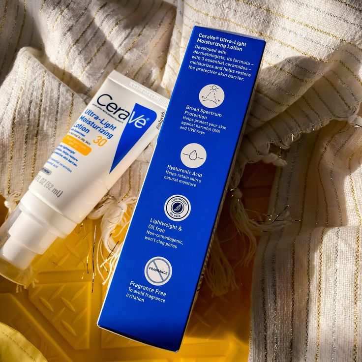 CeraVe Sunscreen Ultra-Light Moisturizing Face Lotion SPF 30