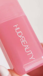HUDA BEAUTY Blush Filter Liquid Blush