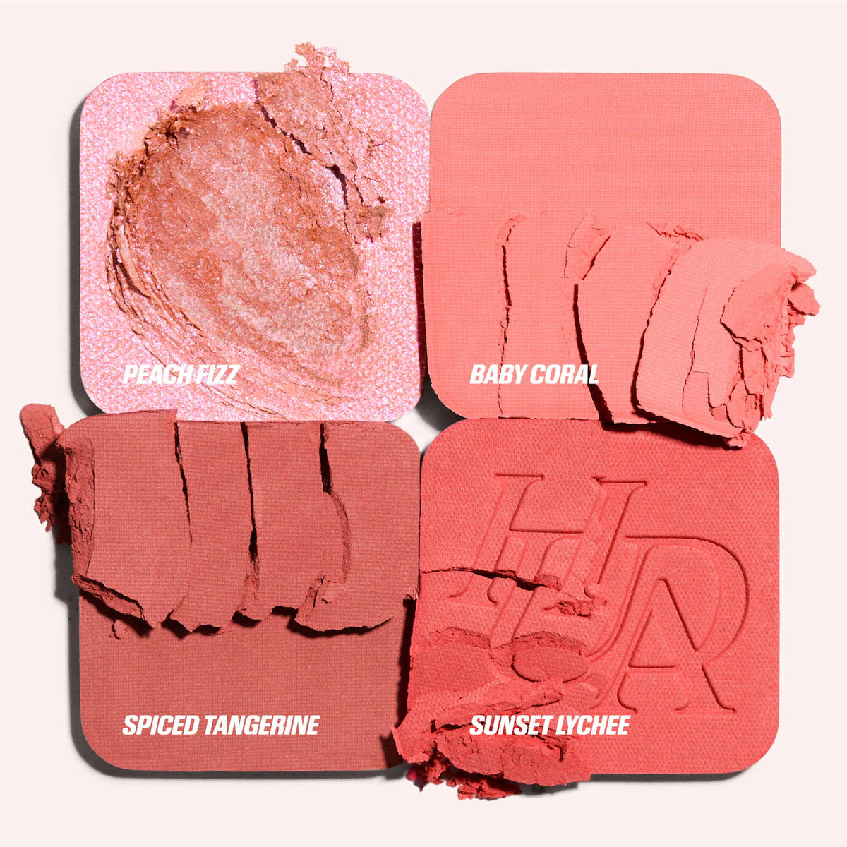 HUDA BEAUTY Blush Filter Blurring Blushlighters Palette - Toasty Peach